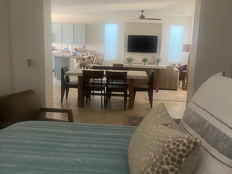 office/extra bed- looking into the living area
