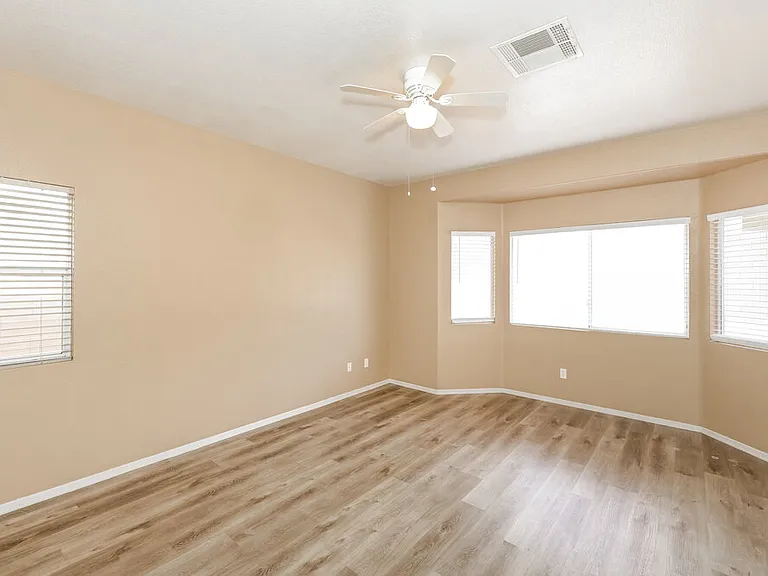 1128 Bistro Bay Ave — Photo 10