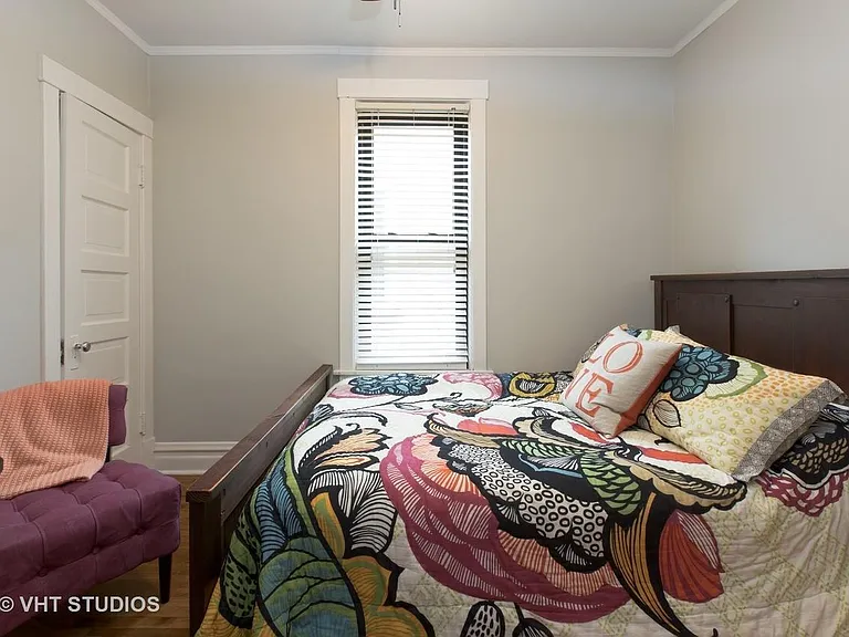 3745 N Oakley Ave #2 — Photo 8