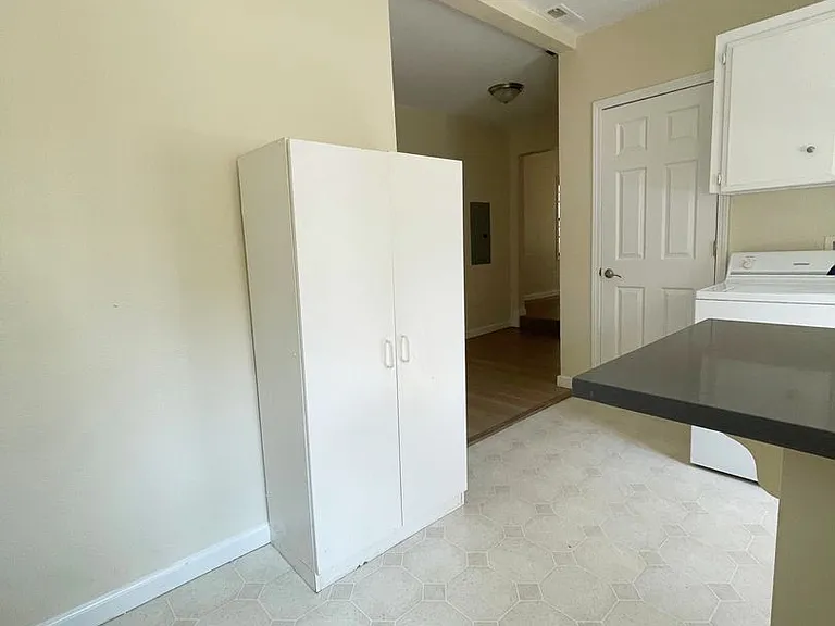 8880 SW Cashmur Ln #A — Photo 6