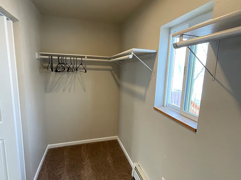 753 N Gulkana Ct — Photo 16