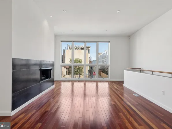 414 S 21st St, Philadelphia, PA 19146