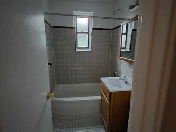 3rd image of 143-18 84th Ave #4