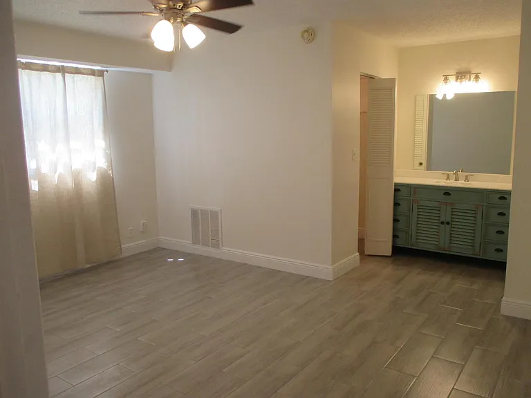 106 Lake Dora Dr — Photo 5