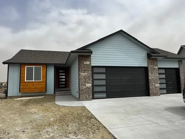 2721 E Ironstone St, Wichita, KS 67230