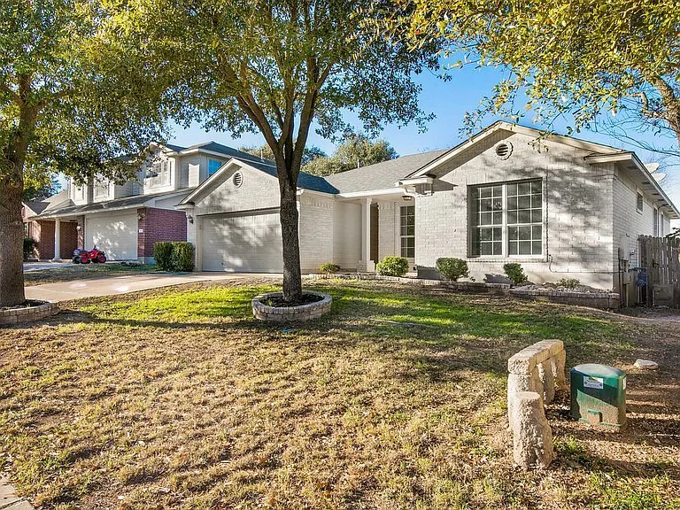 3310 Blue Ridge Dr — Photo 3