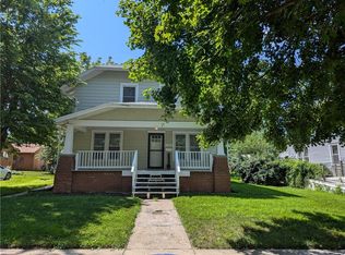 505 Shawnee St, Hiawatha, KS 66434