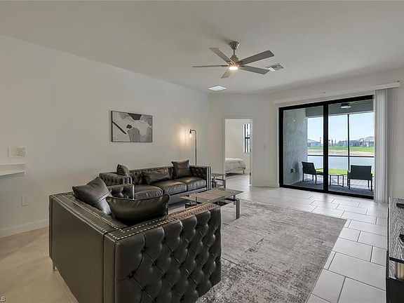 4th image of 19501 Hinkley Dr