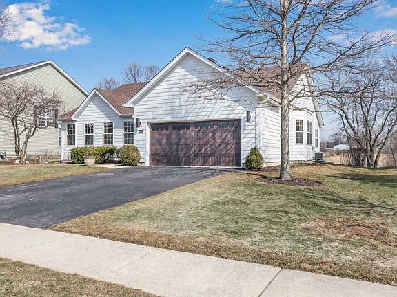 2nd image of 1619 Elderberry Ln