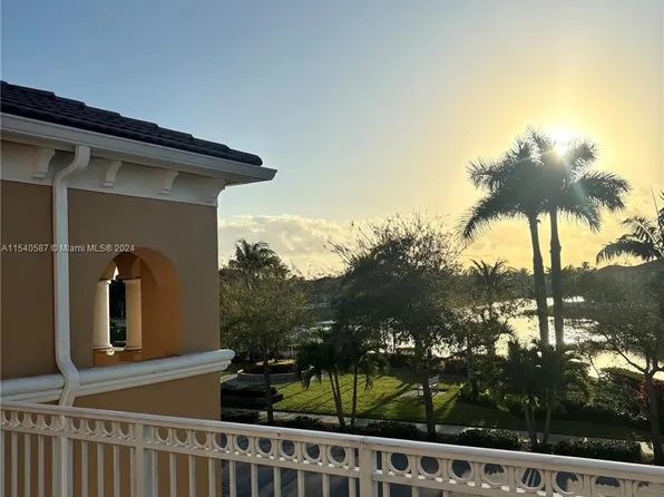 20531 SW 87th Ct, Cutler Bay, FL 33189