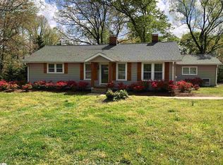 2220 E Lee Rd, Taylors, SC 29687