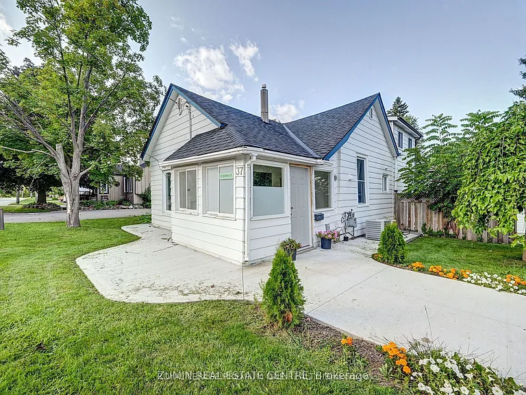 37 John St — Photo 4