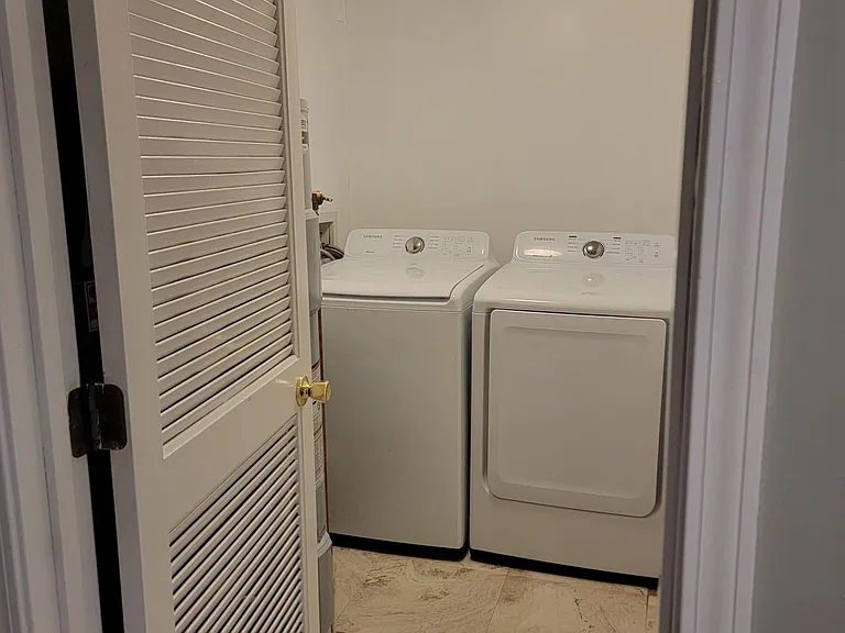 4343 Bancroft St #4-D — Photo 2