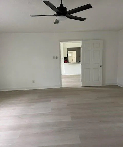 7406 Saint Louis St — Photo 8