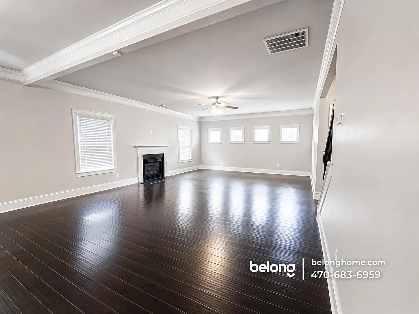 5 bed, 4.0 bath, 4060 sqft, $3,400 — Photo 2
