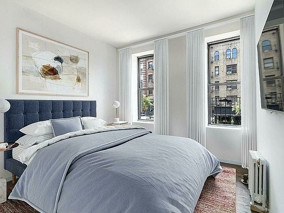 2nd image of 304 E 62nd St APT 20