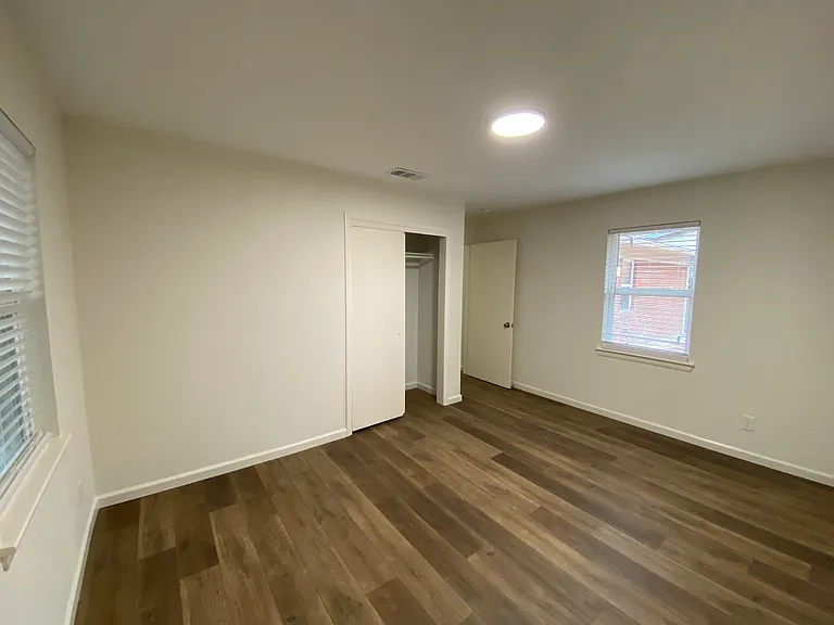 10106 Brockbank Dr — Photo 23
