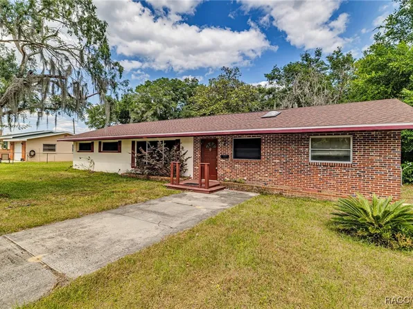 11440 Sally Rd, Dade City, FL 33525