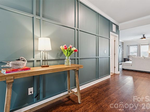 3rd image of 3850 Longmore Ln