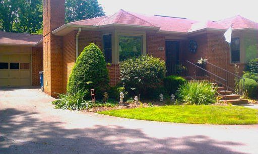 1st image of 6908 Bridle Ct