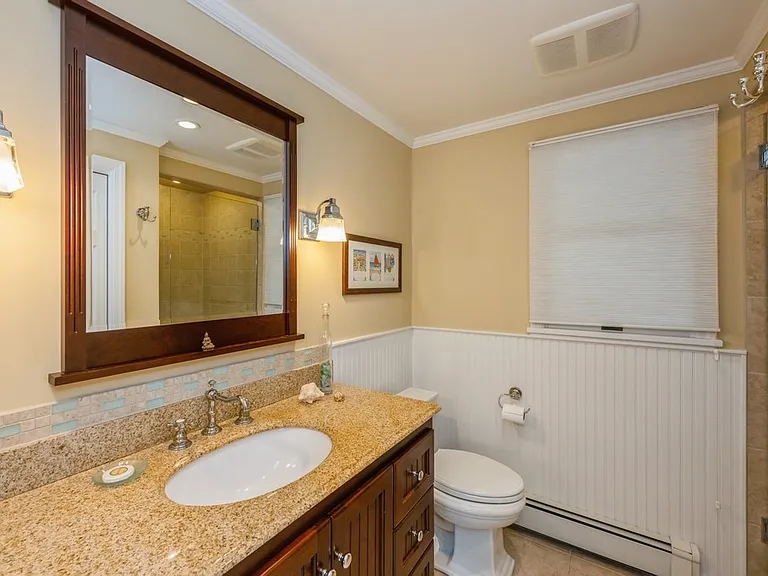 102 Hand Ln — Photo 14