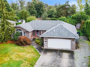2210 Austin Ln, Mount Vernon, WA 98273