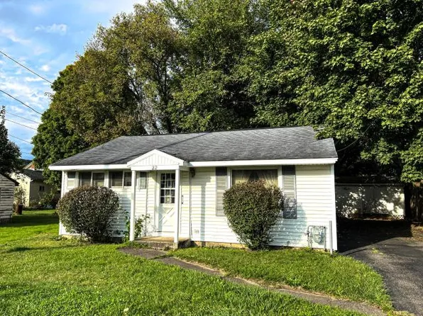 22 School St #1, Warren, PA 16365