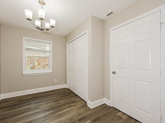 5th image of 7832 Seydel St