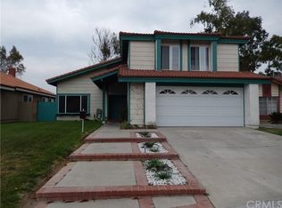 32 Country Ridge Rd, Pomona, CA 91766