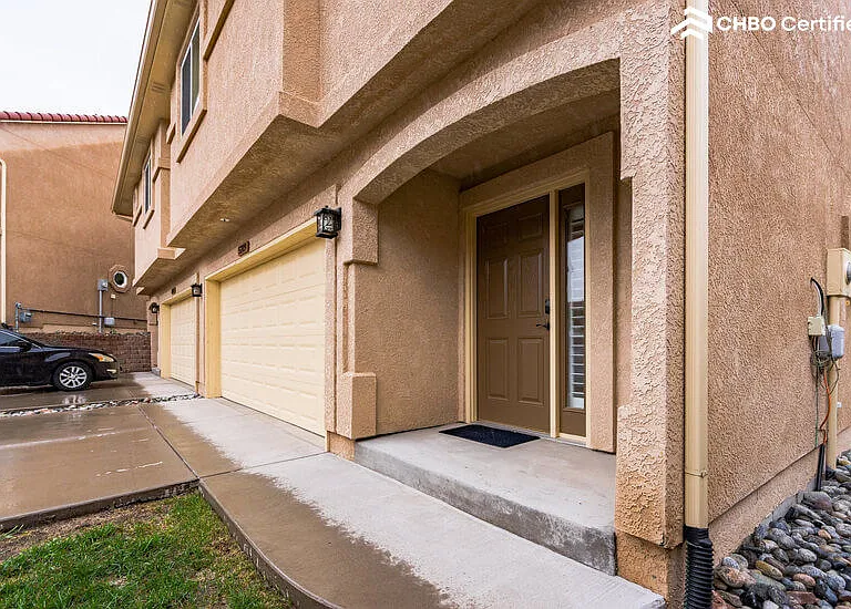 5289 Mountain Peak Point — Photo 37