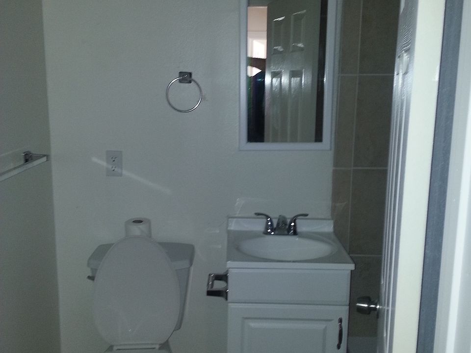 2nd image of 1021 W Williams St APT 2