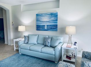 5210 Birmingham Dr APT 102, Naples, FL 34110