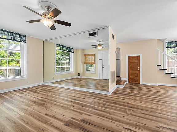 3rd image of 1753 New Hamilton St