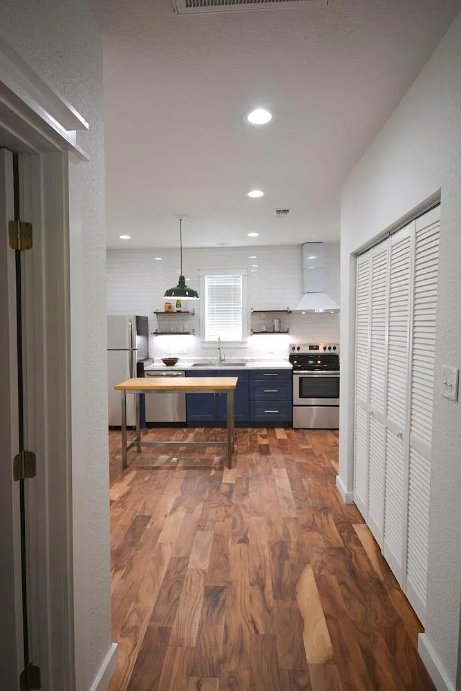 149 Hickman — Photo 1