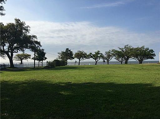 1st image of 729 E Scenic Dr