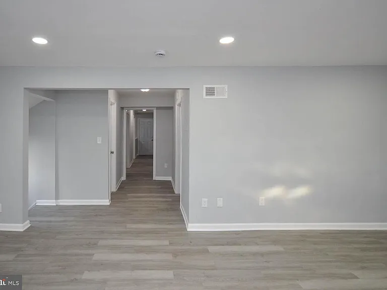 46670 Midway Dr #B — Photo 8