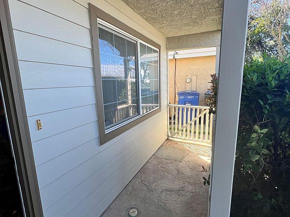 3rd image of 192 Torvend Way