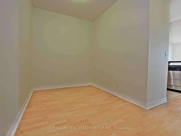 220 Burnhamthorpe Rd W #2201 — Photo 13
