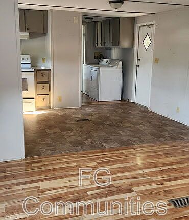 3rd image of 100 2nd Ave SE #F
