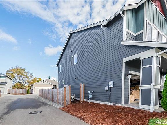 3rd image of 2131 186th Street Ct E