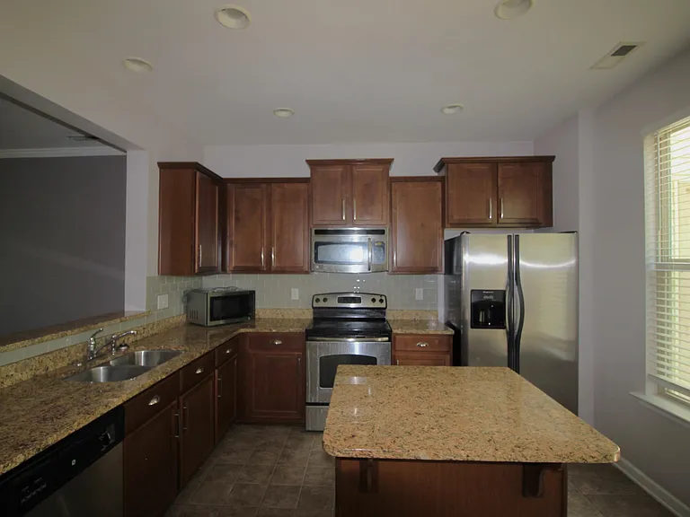 4436 Iyar Way — Photo 5