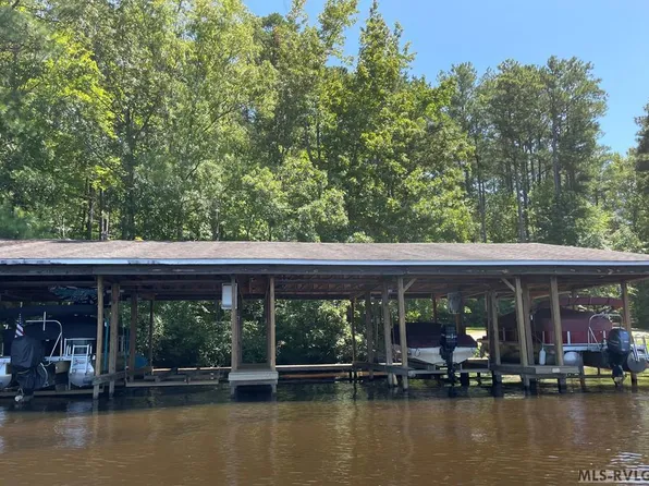 35 Gordon Ln, Macon, NC 27551