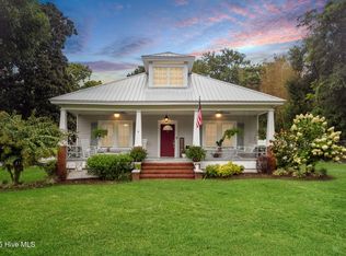 146 McPherson St, Cameron, NC 28326