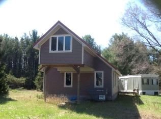 2319 E Eight Mile Rd, White Cloud, MI 49349