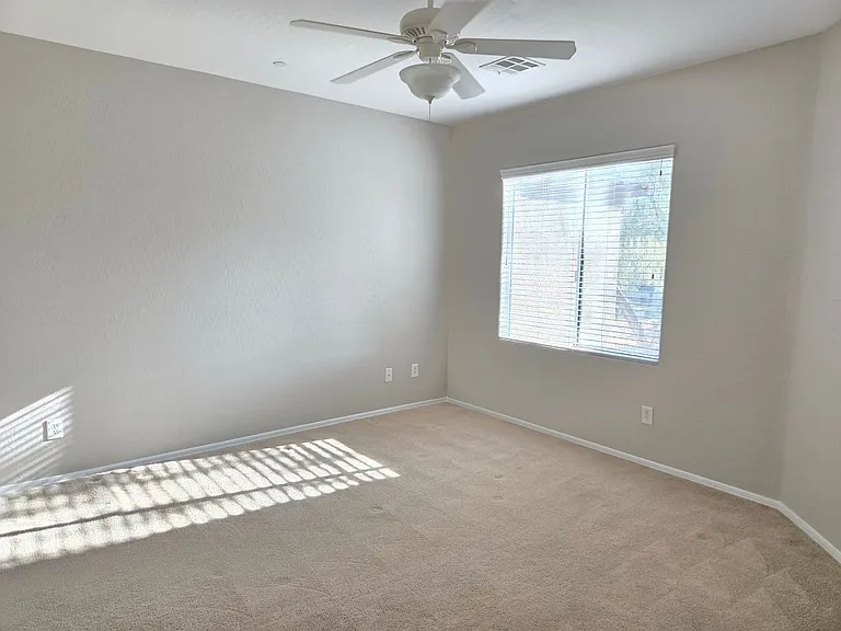 6868 Sky Pointe Dr #2076 — Photo 15