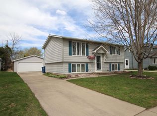 2401 Minerva St, Oshkosh, WI 54901
