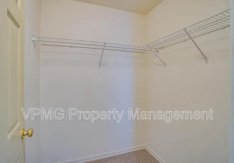 2214 NW 7th St — Photo 22