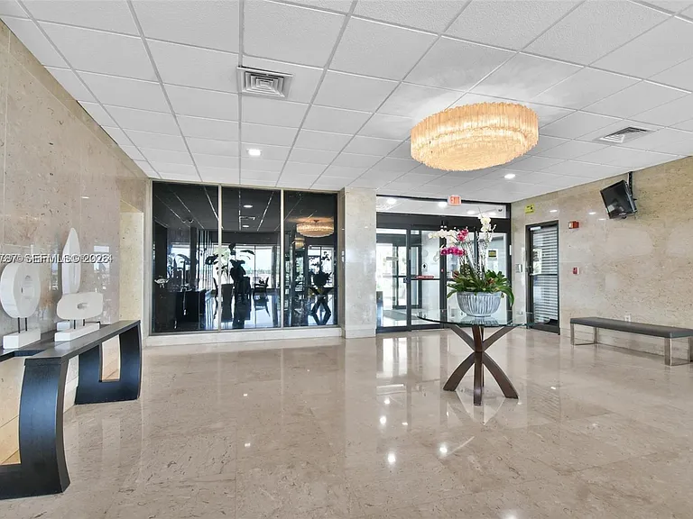 300 Bayview Dr #1711 — Photo 54
