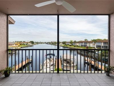 1835 Beach Pkwy APT 202, Cape Coral, FL, 33904