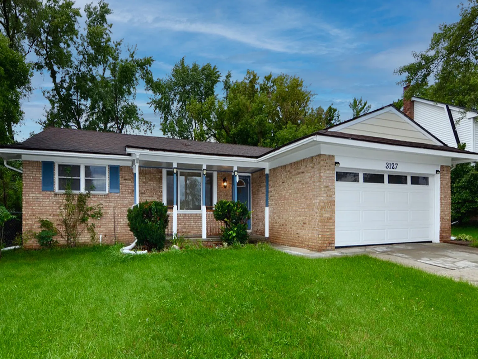 3 bed, 2.5 bath, 1350 sqft, $2,750 — Photo 1